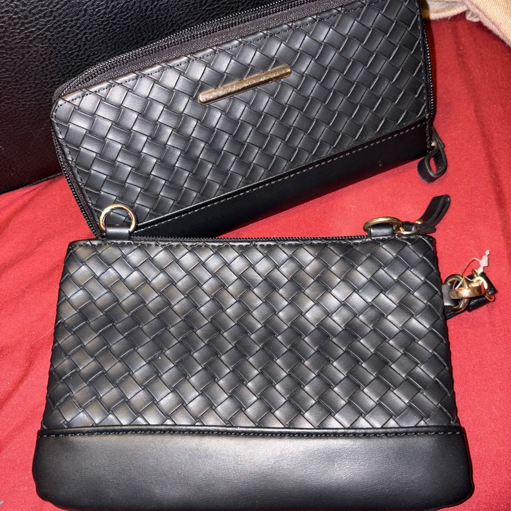 Elegant Black Woven Women's Bag